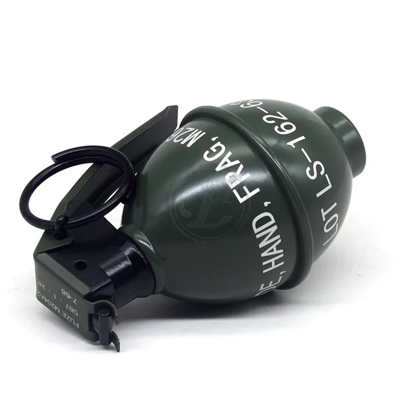 Коллекционная металлическая версия M84 + M26