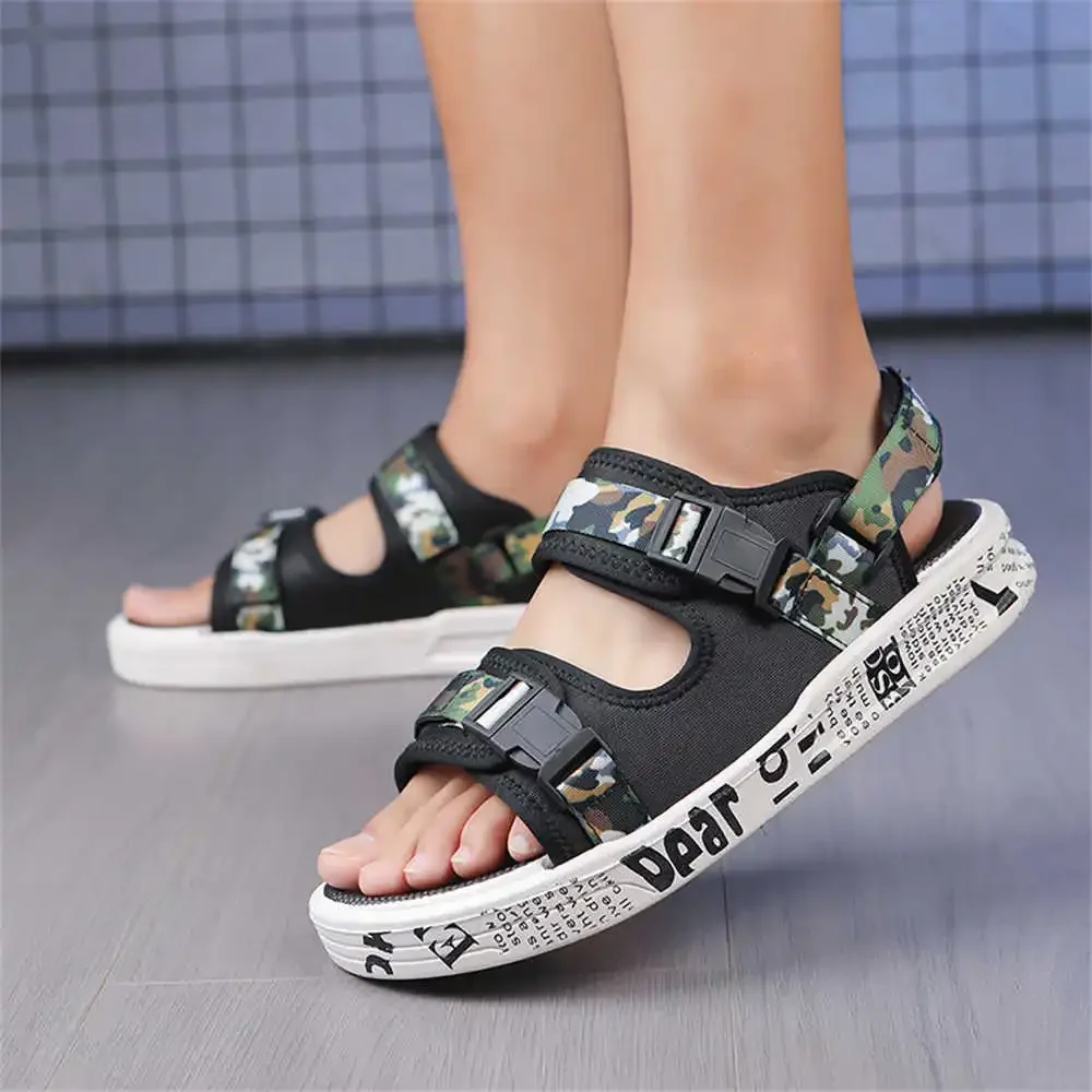 Большие размеры камуфляжные лучшие полусеребряные сандалии тапочки роскошные
