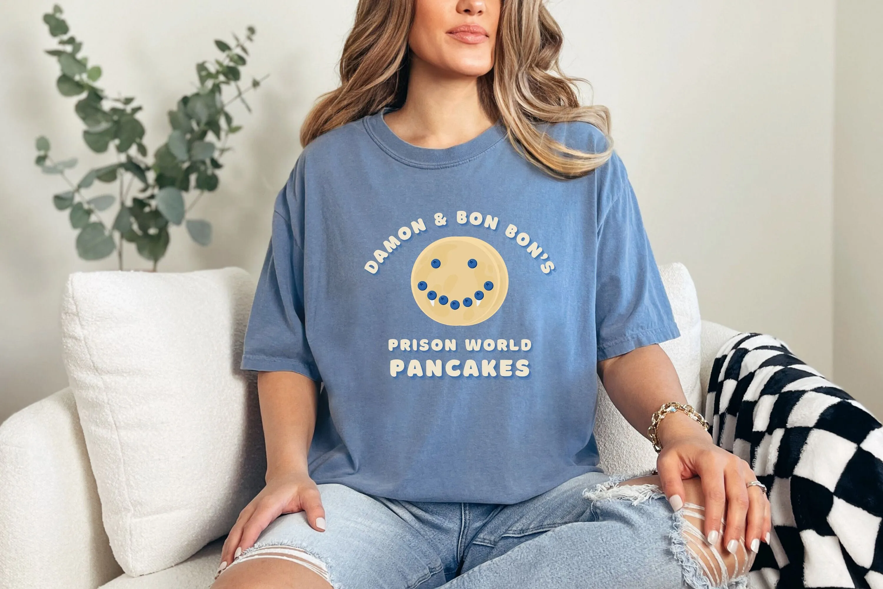 Рубашка Дневники вампа Damon and Bon T Comfort Colors Mystic Falls Vampire 2000-х TV Fan Merch