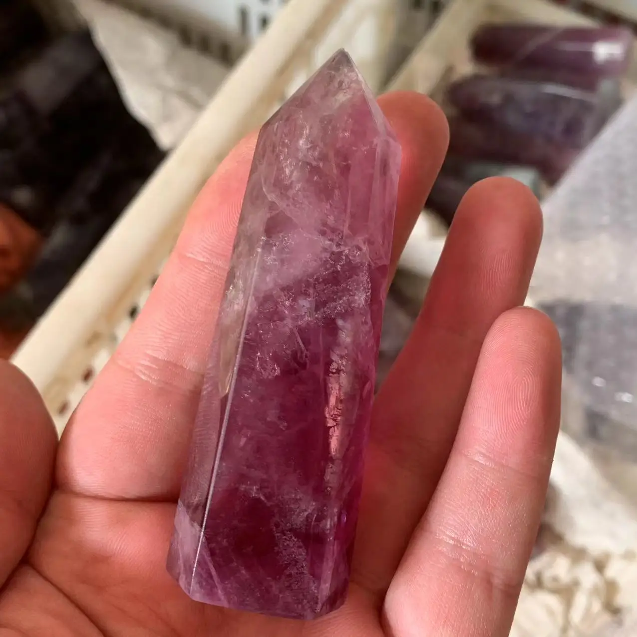 

Beautiful Natural Purple Fluorite Energy Column Crystal Wand Fluorite Quartz Crystal Point Healing Hex Bar Healing Stone 60-70MM