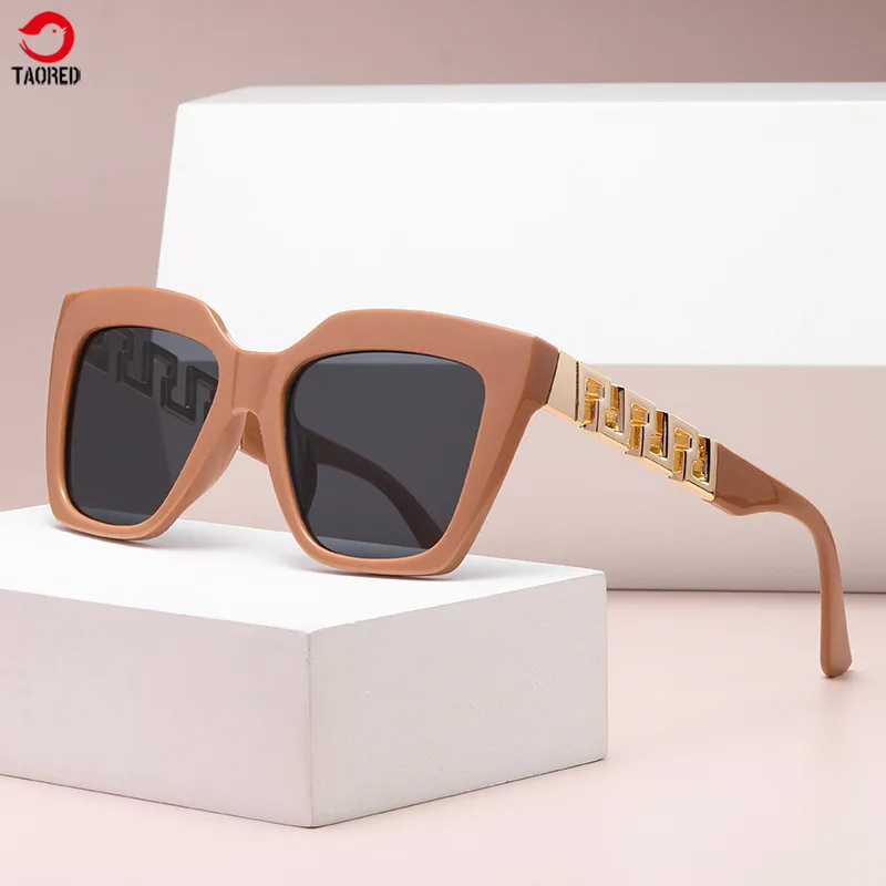 

New Trendy Fashion Women's Sunglasses Square Frame Elegant Eyeglasses Luxury Designer Outdoor UV400 Metal Female Eyewear TAORED