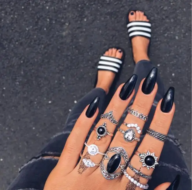 NEW 2022 Trendsetting Black Diamond Sun 12-piece Knuckle Ring Set