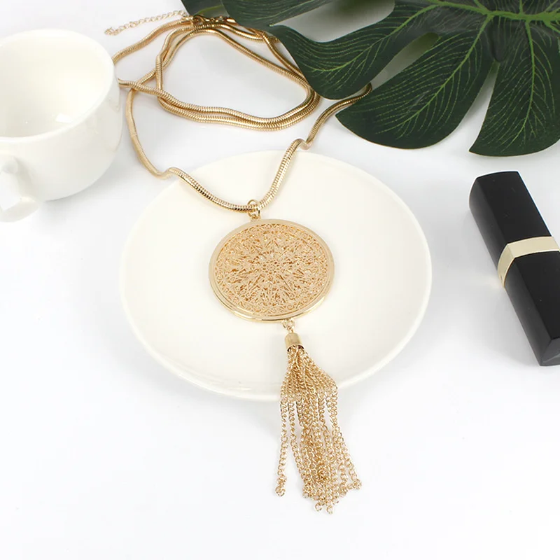 

Round/Oval/ Heart Shape Hollow Pendant Necklace With Long Tassel Personality Clavicle Chain For Women Girl Jewelry Gift