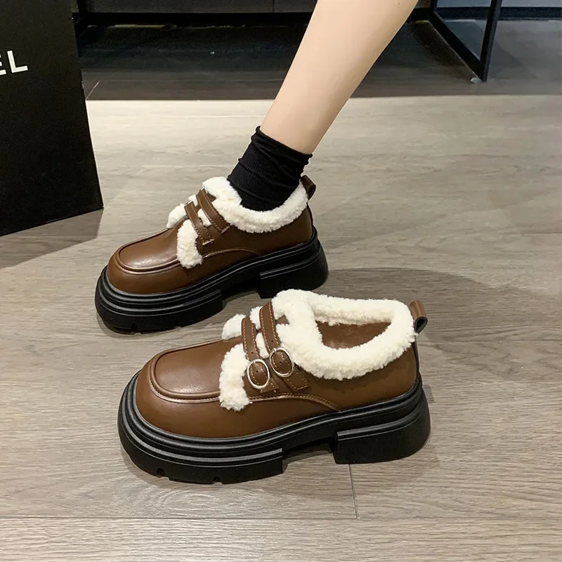 

Туфли женские на плоской подошве, с плюшевой подкладкой, х/б