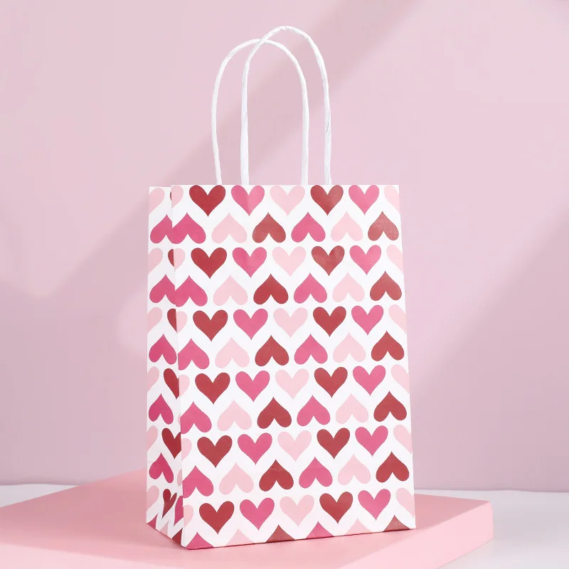 

Подарочные пакеты крафтовые розовые с сердечками