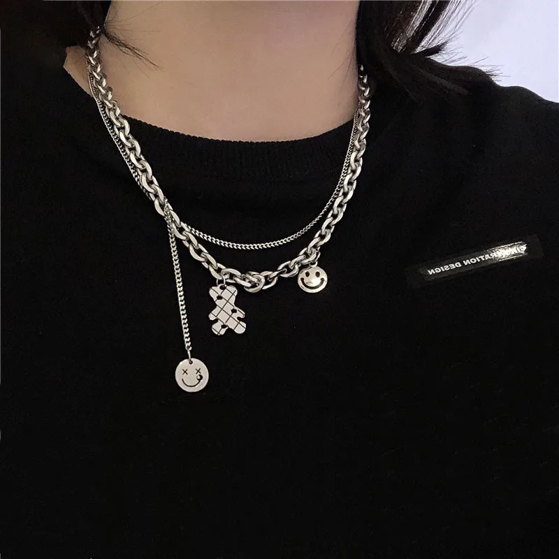 

Light Luxury Double Layer Planet Smiley Bear Necklace Women's New Ins Hip-hop Cold Style Accessories Stacked Clavicle Chain Tren