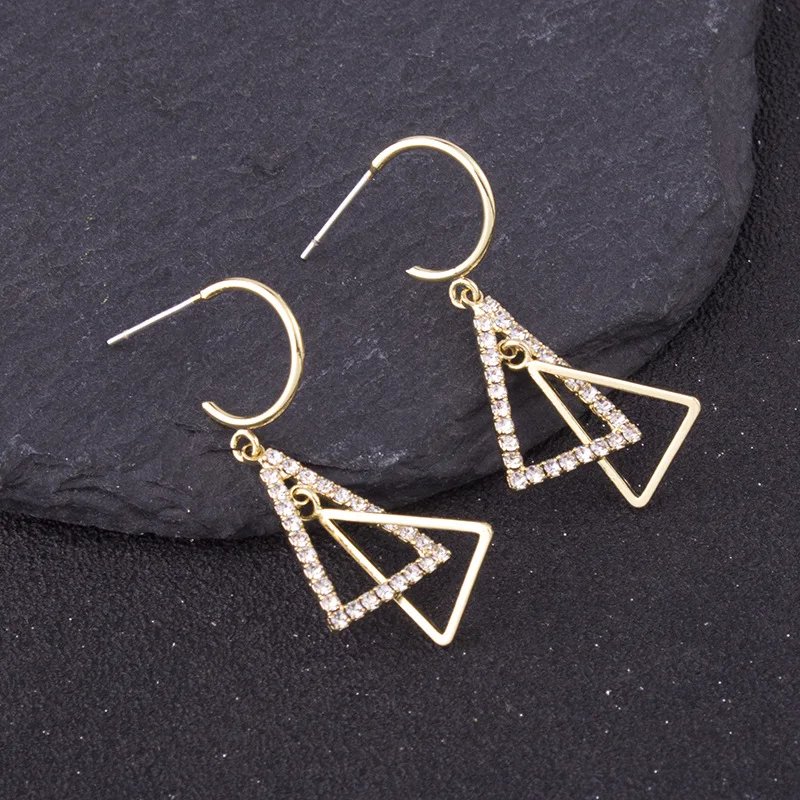 

Earrings trend 2022Mosquito coil ear clips triangle earrings fashion wild women's earrings ear clips classic banquet style