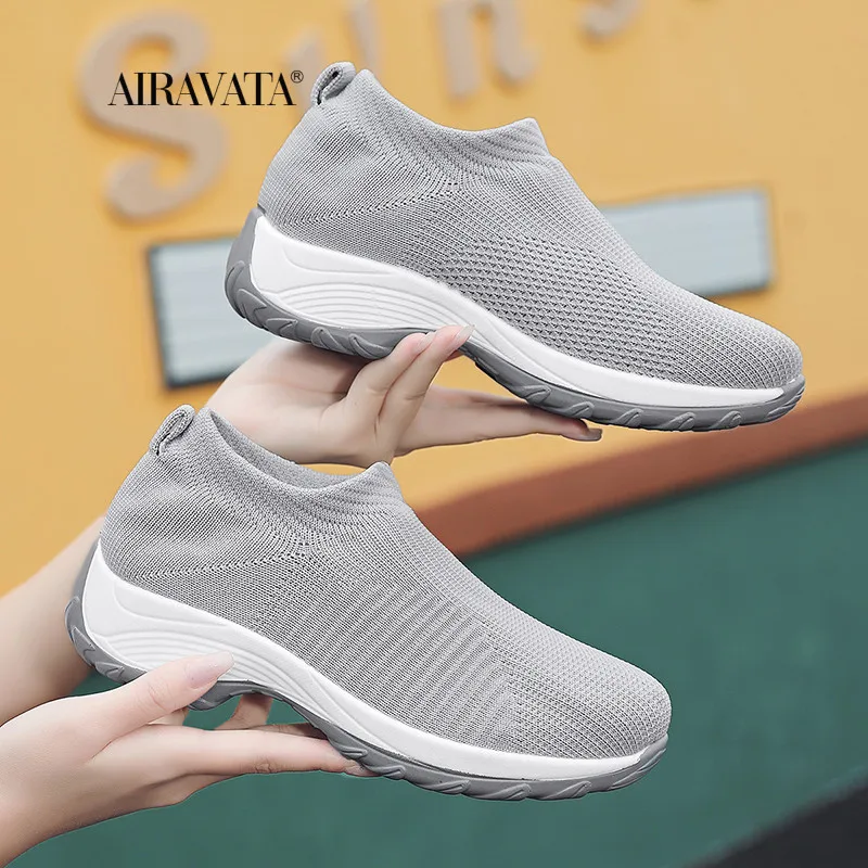 Women Casual Shoes Light Sneakers Breathable Mesh Summer knitted Vulcanized Shoes woman flats Shoes Flying net shoes