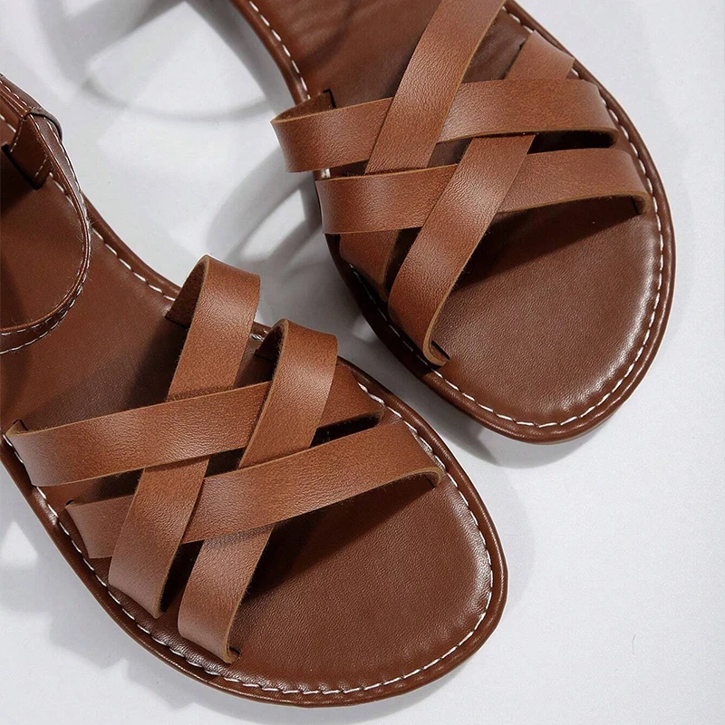 Weaving Slippers Solid Flat Peep Toe Summer Women Rubber Sole Beach Outdoor Beach Slides Luxury Sandals Celebrity Shoes Ladies