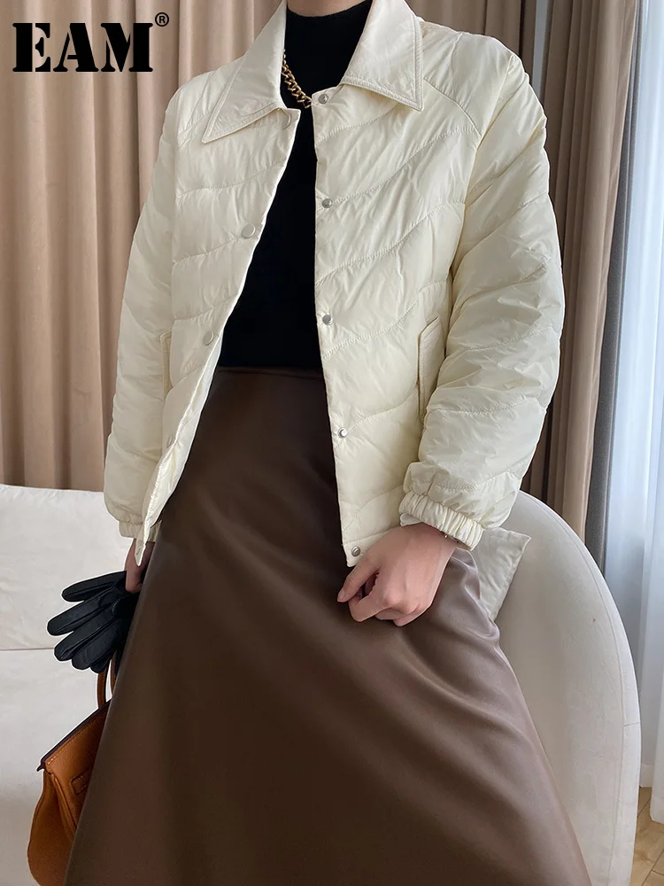 

[EAM] Loose Fit Beige Black Big Size Warm Down Jacket New Long Sleeve Warm Women Parkas Fashion Tide Autumn Winter 2023 1DF3200