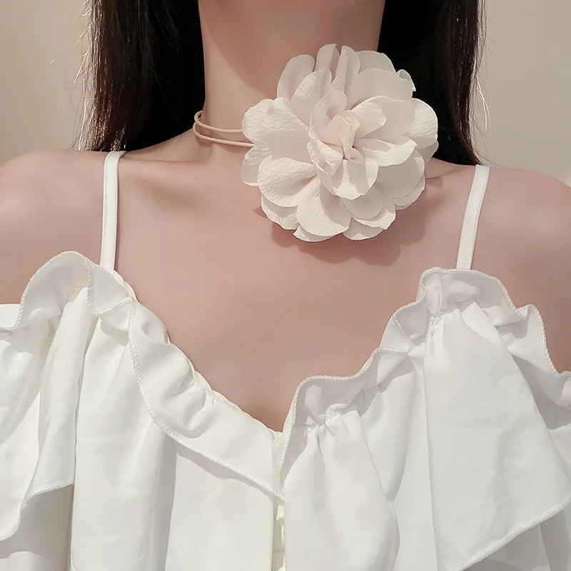 

Ailodo Elegant Big Flower Choker Necklace For Women Adjustable Long Rope Chain Necklace Romantic Party Wedding Jewelry Gift 2023