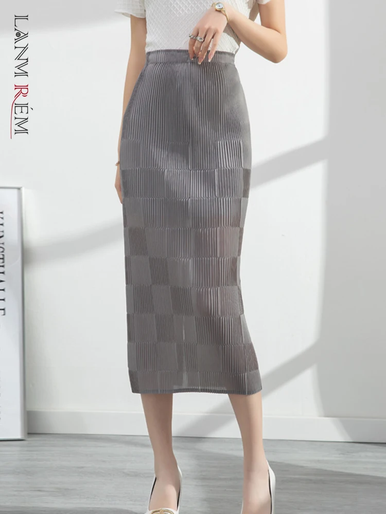 

LANMREM Pleated Slim Plaid Skirt Women Solid Color Elastic High Waist Female Fashion 2023 Summer Female Clothing 2I346