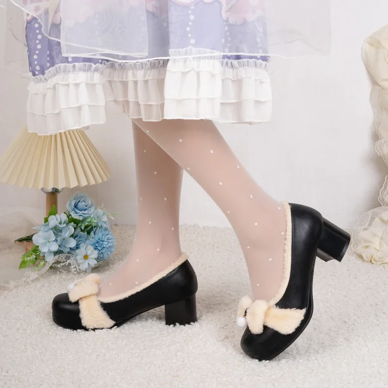 Бесплатная доставка зимние туфли-лодочки на толстом меховом ремешке с