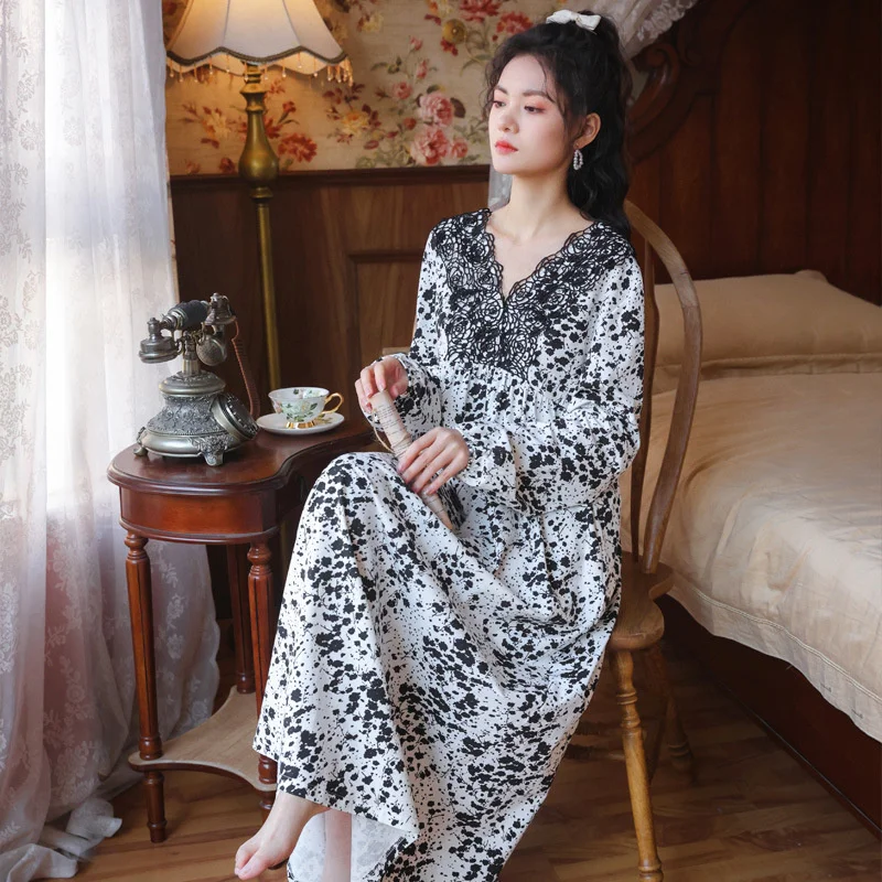 Long Sleeve Nightdress Women's Spring Cotton Court Style Pajamas Sweet Print V-neck Loose Small Flowers Wear Home Clothes Autumn