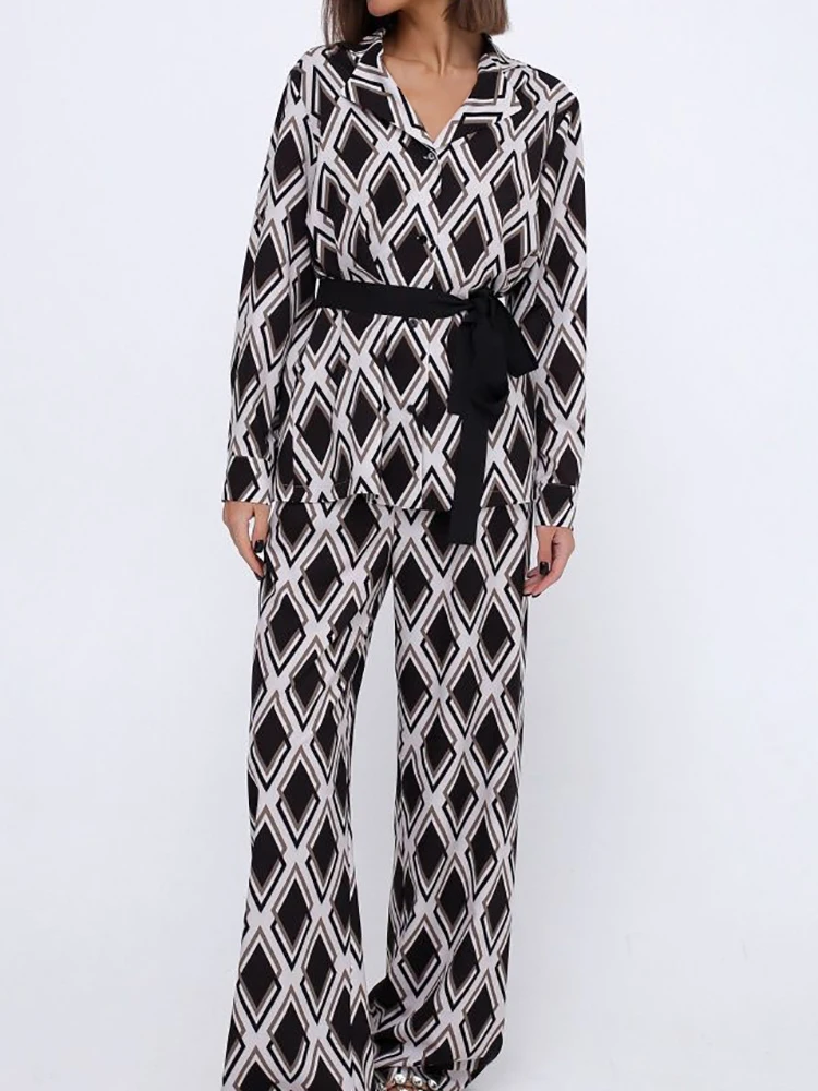 

Пижама женская с длинным рукавом и поясом, 2 предмета