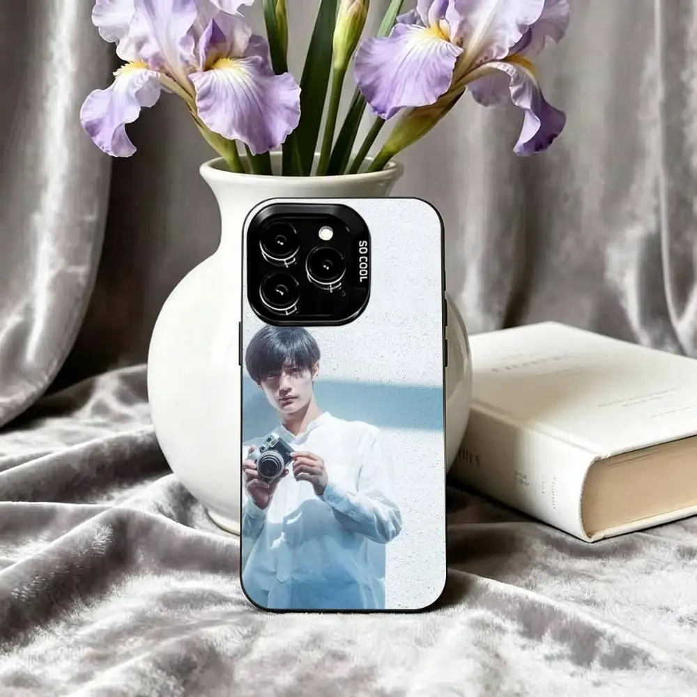 Фото Чехол для телефона Actor H-Haruma Miura для iPhone 17, 16, 15, 14, 13, 12, 11 Plus, Pro Max, XS, цветной, с серебряным покрытием внутри №2