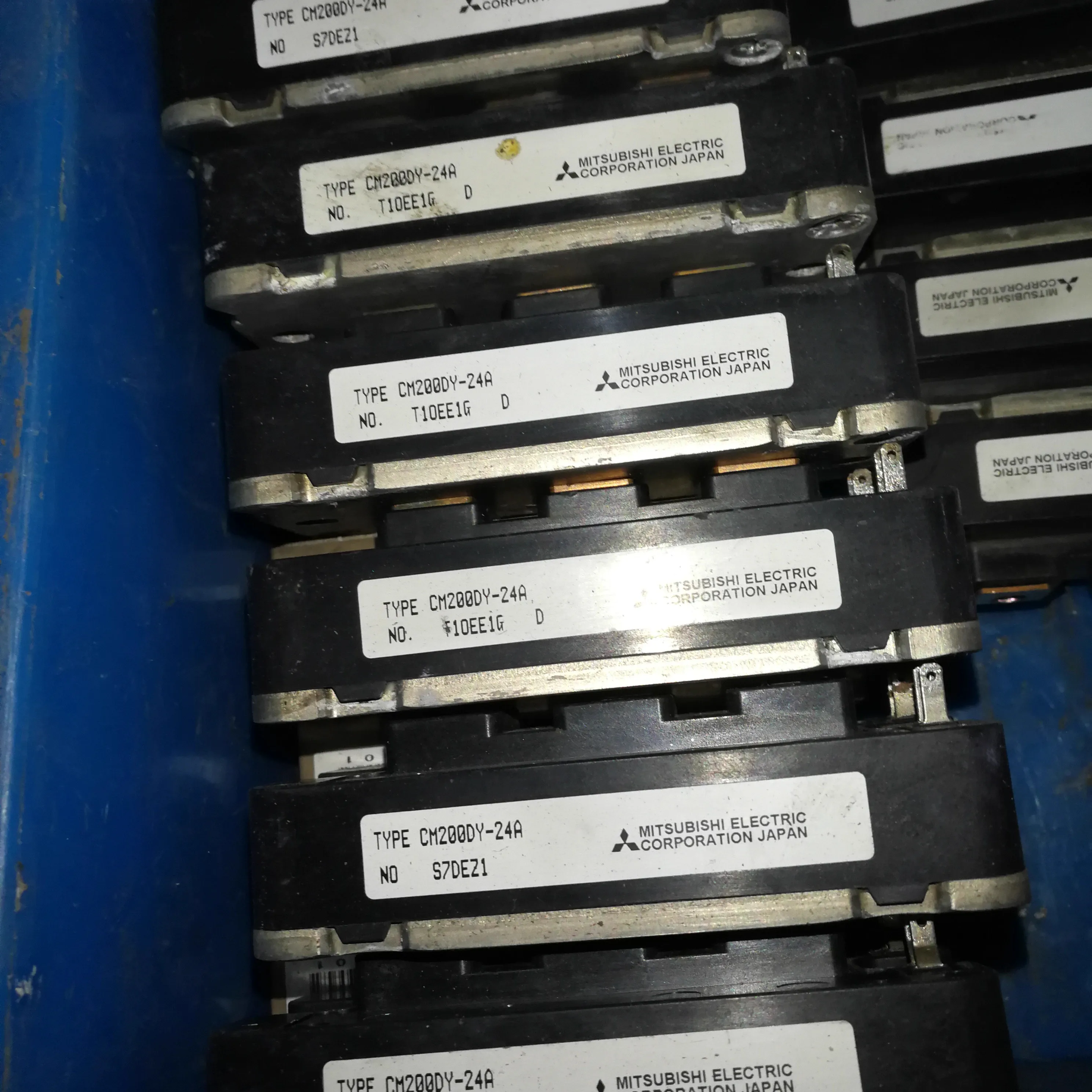 Б/у телефон