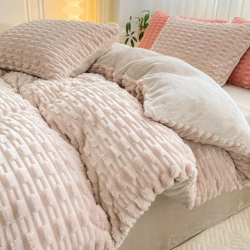 

Комплект постельного белья из плюшевого кролика 4 шт.