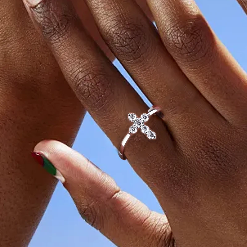 Модные кольца с крестом круглого огранки 3 мм кубическим цирконием модные
