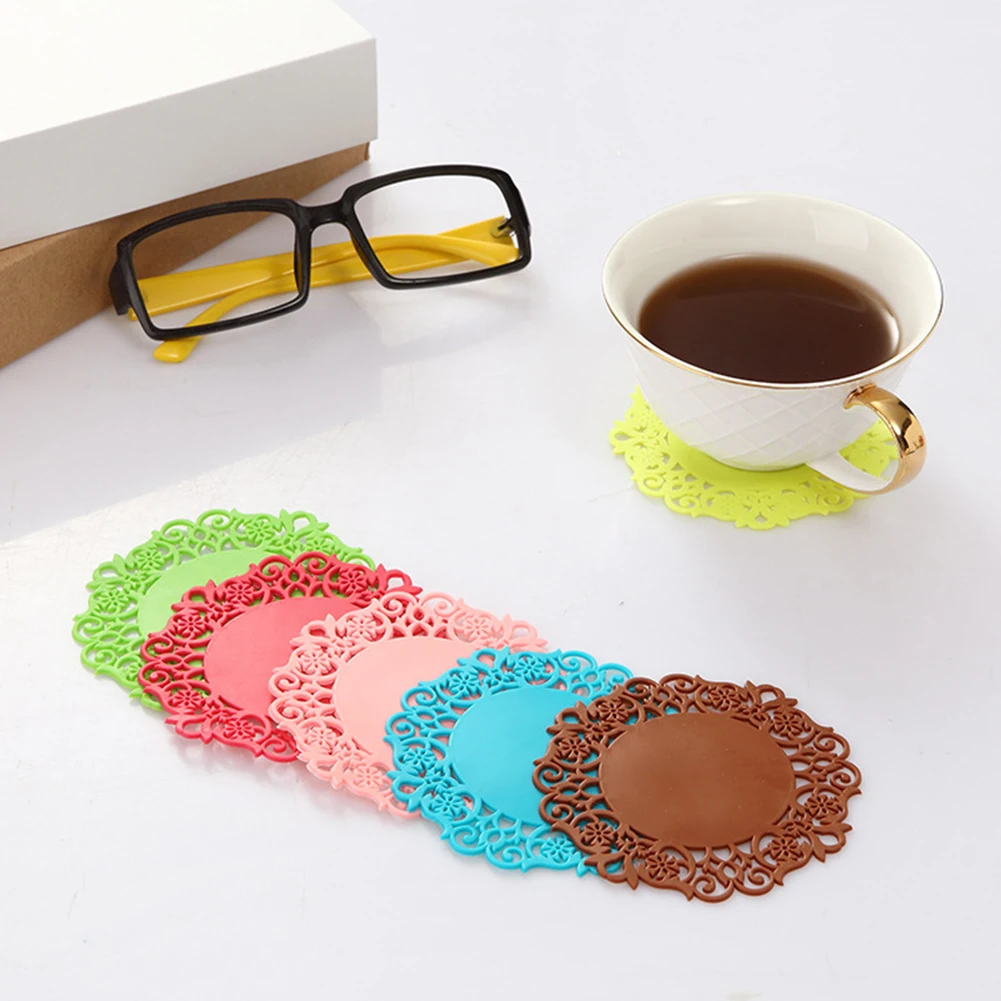 

Creative Silicone Insulated Coasters Flower Hollowed Out Shape Anti-Scalding Insulated Circular Coasters Kitchen Supplies 2023
