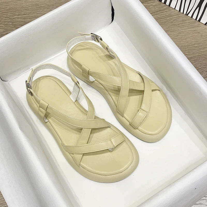 Женские сандалии на танкетке удобные универсальные туфли прозрачном каблуке с