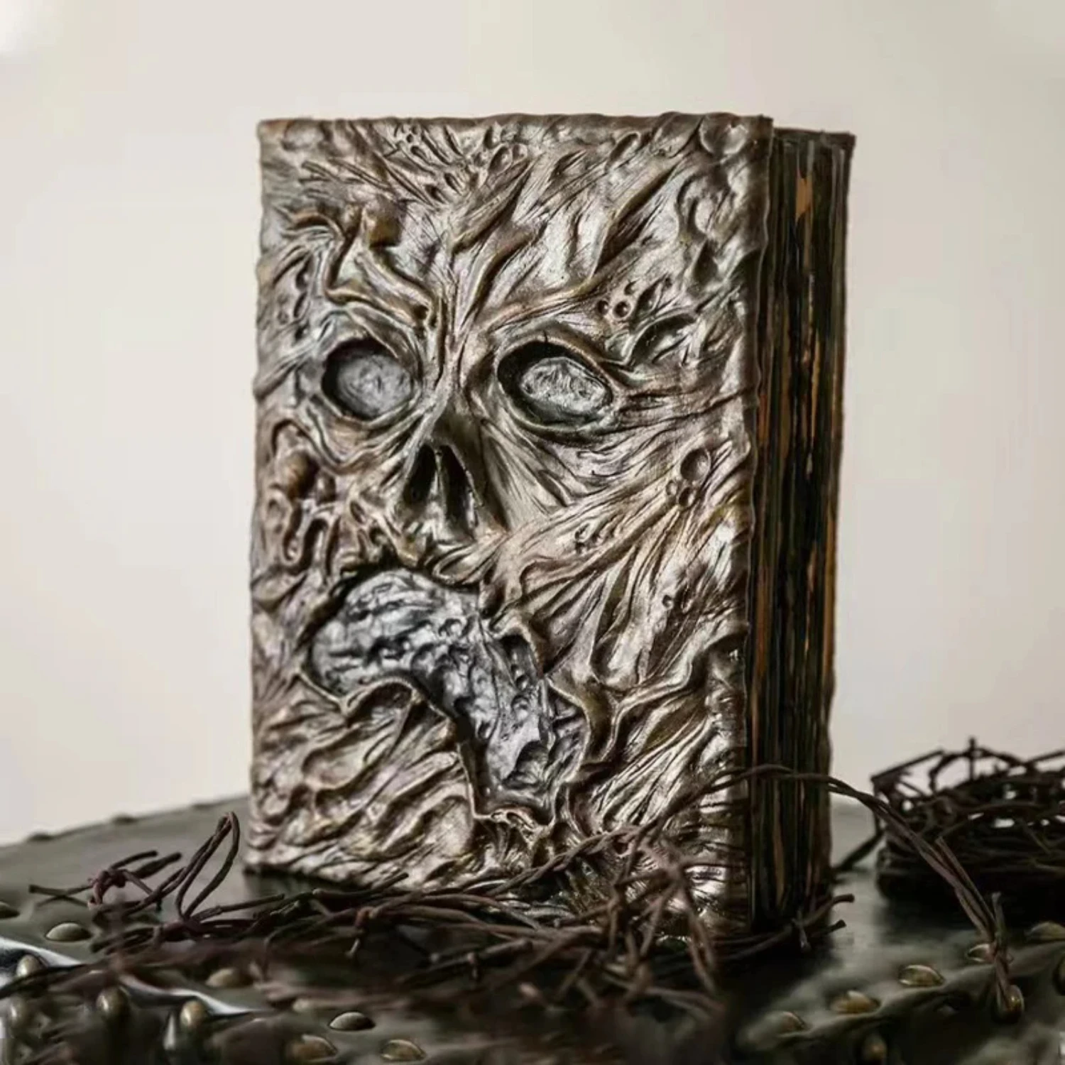 Новая книга Necronomicon Dark Magic Book Demon Evil Dead Summon Алтарь Церемония Опора Коллекция книг