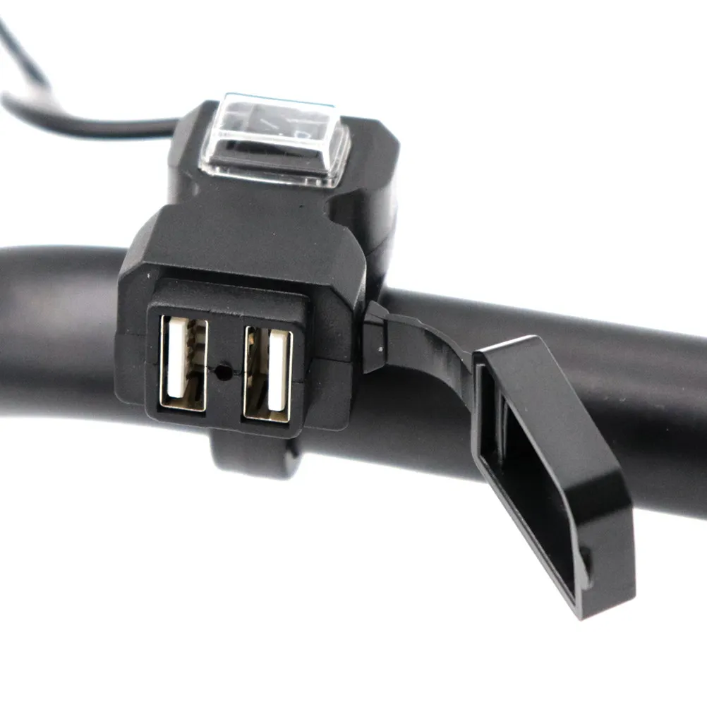 Фото Мотоциклетное USB-зарядное устройство с двумя портами, водонепроницаемый адаптер-розетка для смартфонов, MP3-плееров, GPS-навигаторов, камер и других цифровых устройств, устанавливаемое на мотоцикл. №3