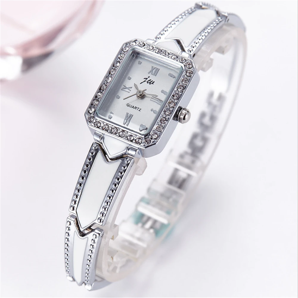 Часы женские Валдбериес