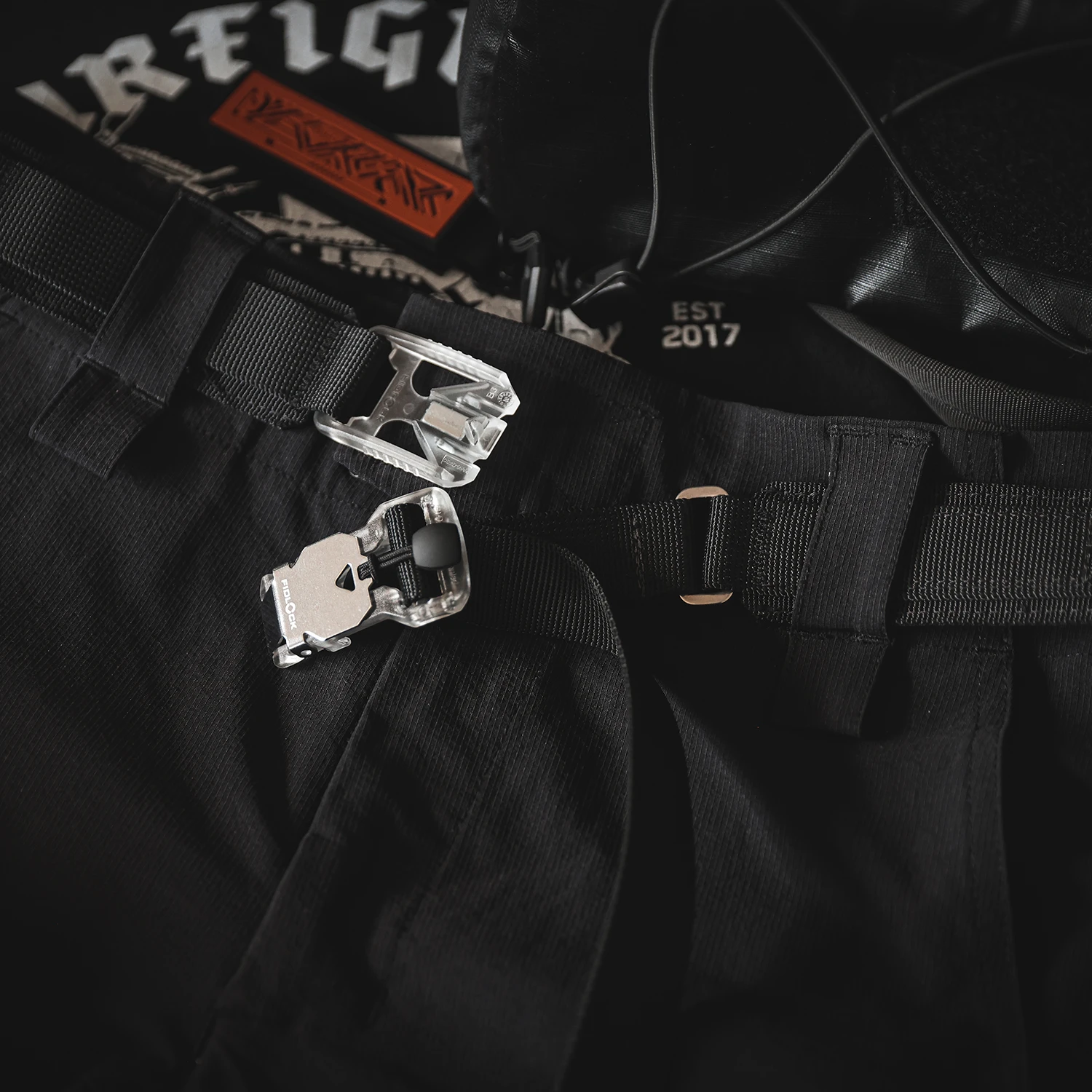 Фото Функциональный ремень MAUHOSO с магнитной пряжкой Fidlock, быстросъемный, мужской, кожаный, для рабочих брюк. №3