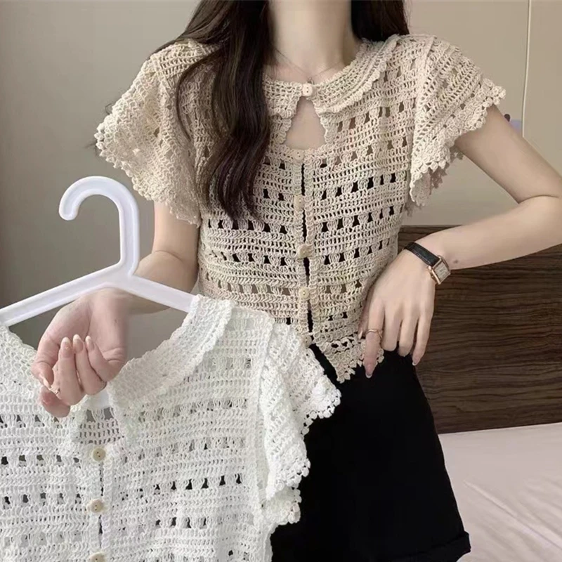 

Женская ажурная трикотажная футболка, летняя Милая Сексуальная короткая футболка, женская одежда