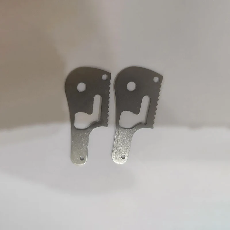 

Вкладыши для ножей Benchmade Bugout 535, нержавеющая сталь, черные/белые