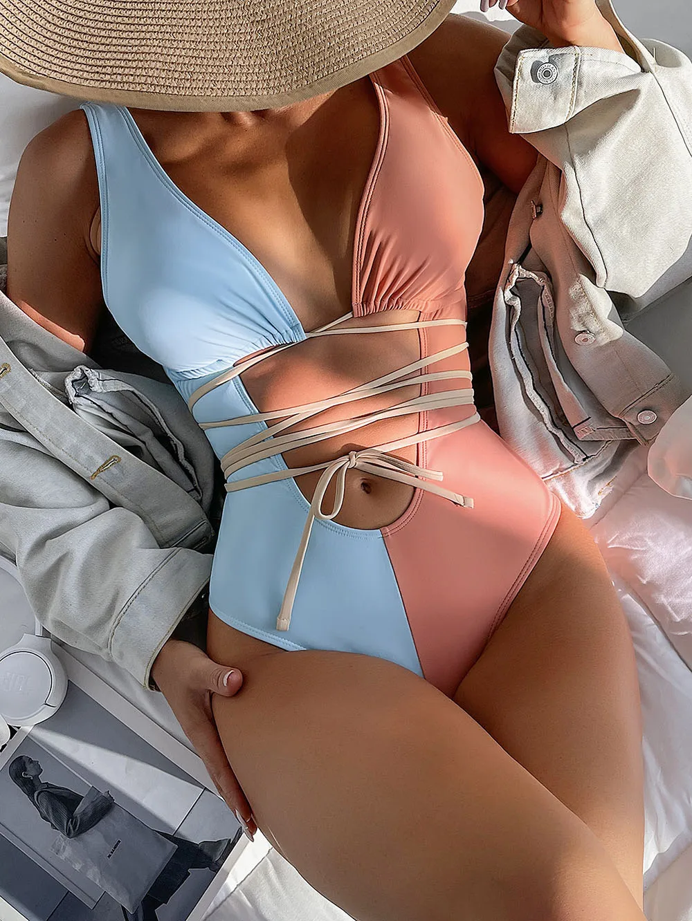 

Plunging Sexy Women Swimsuits One Piece Patchwork Monokini 2022 Backless Women's Swimwear New Hollow Out Beachwear Summer