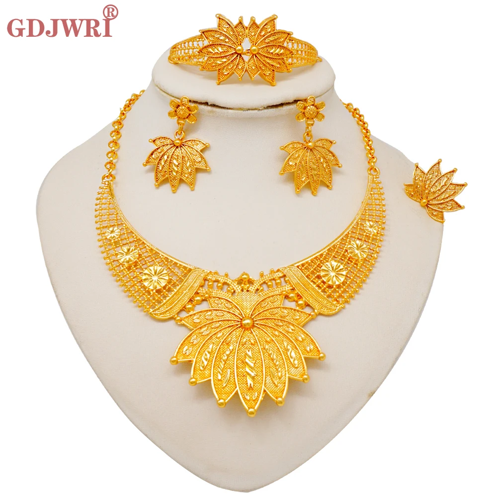 

Fashion Ethiopian Dubai Gold Color Jewelry Set For Women African Wedding Jewellery Lotus Necklace Bracelet Earrings Ring Set