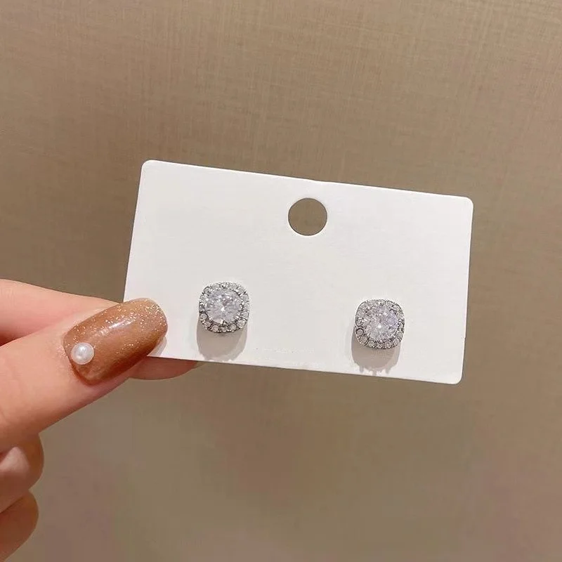 

Woman Square Stud Earrings Fashion Jewelry Elegant Earring