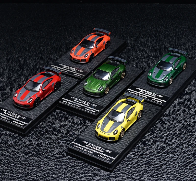 

Оригинальная фабрика 1:64 Porsche 911 GT2 RS Ограниченная серия металлическая статическая модель автомобиля игрушечный подарок