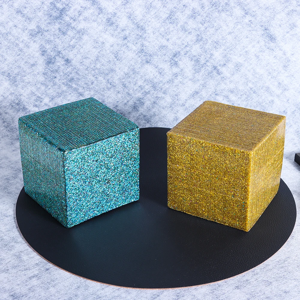 

Hot 2021 New Magical Cube Statue Yellow Glass Magik Chroma Cube Decoration Sculpture