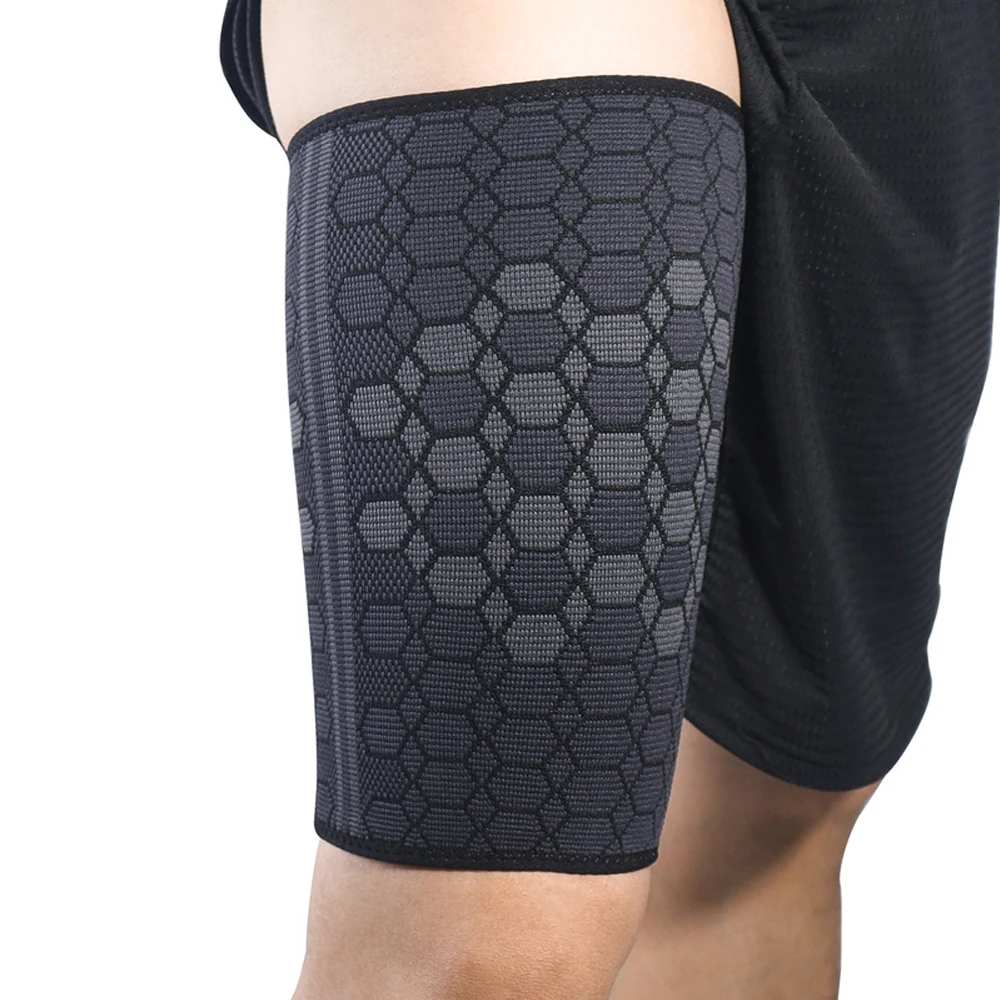 

1 Piece Thigh Compression Sleeve High Stretch Knitted Nylon Sports Thigh Guard Riding Basketball Soccer Anti Muscle Strain