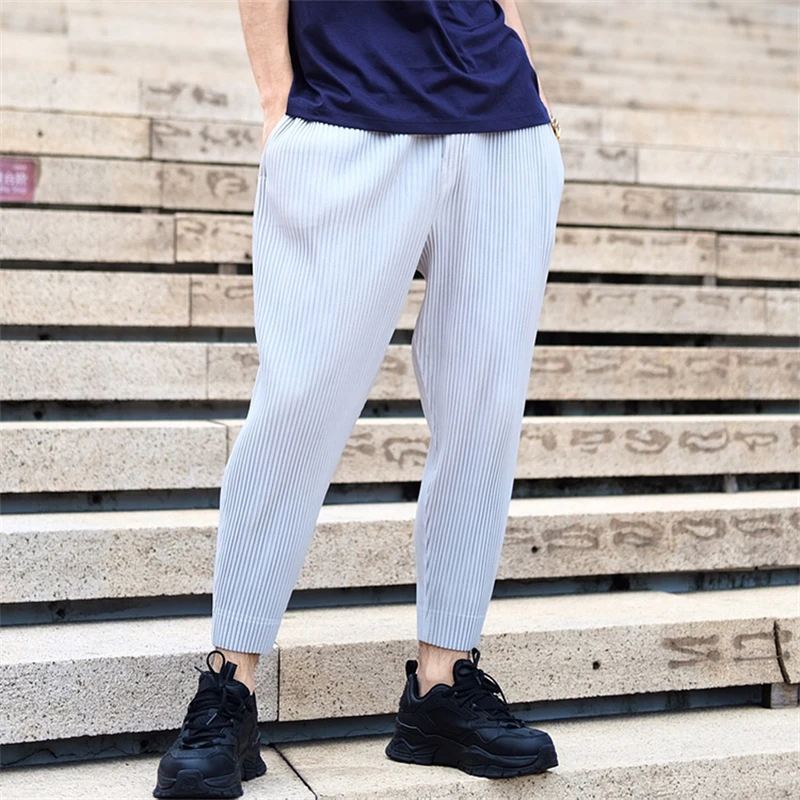 

Lssey Miyake Homme плиссированные модные мужские брюки с вертикальной отделкой, плиссированные тканевые Свободные повседневные штаны