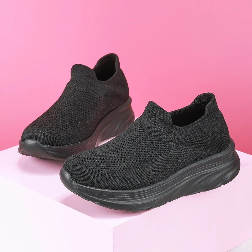 Loekeah Slip On Knitting Sock Casual Shoes Breathable Walking Shoes Lightweight Loafers Fashion Footwear For Women Jogging