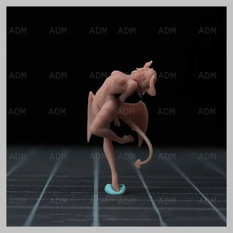

[Alice Dream Model Store]1/64 or 1/43 Succubus - Lean Back Miniature Scene Doll White Model