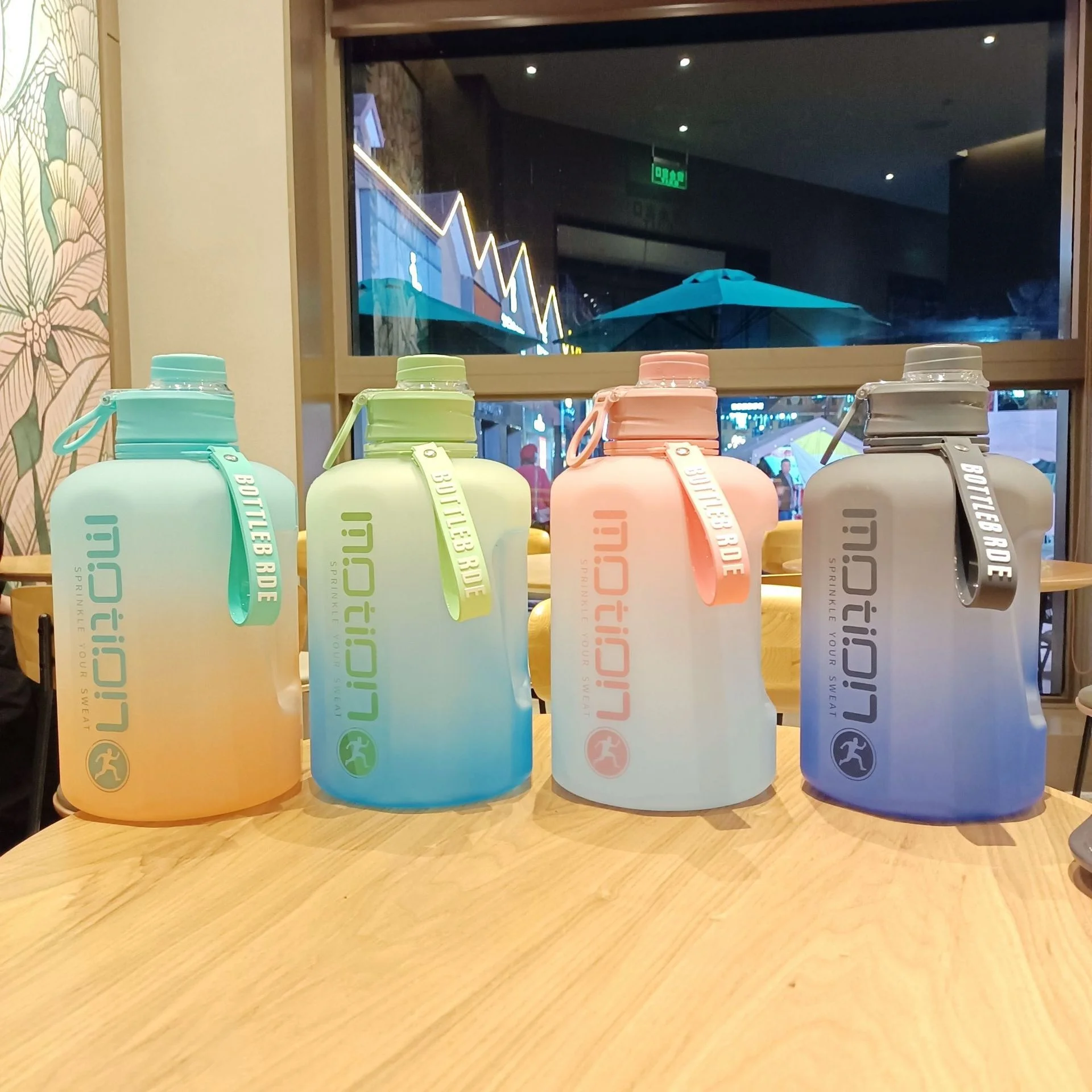 

Large Capacity 2 Liter Sports Water Bottle With Scale Big Large Portable Travel Straw Fitness Cup Portable Reusable Water Bottle
