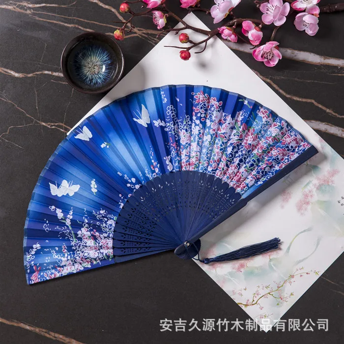 

Складной веер в китайском стиле