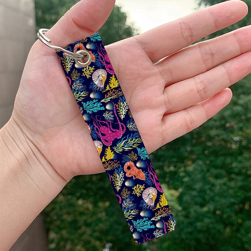 

Fashion boo Cephalopods Custom Keychains Strap Keyring Hanging Holder Bag Car Wallet Trinket Keychain Hanging Bag Accessories