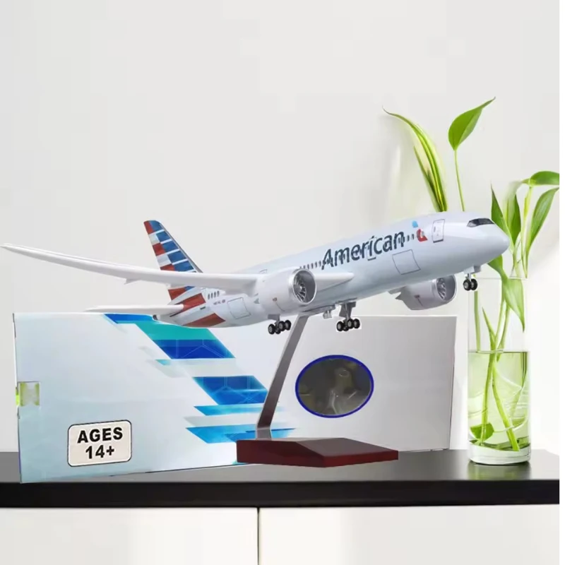 Фото Масштабная модель самолета 1:130 B787 Dreamliner, модель американского авиакомпании с легкой литой под давлением смолой, коллекционная игрушка-дисплей №5