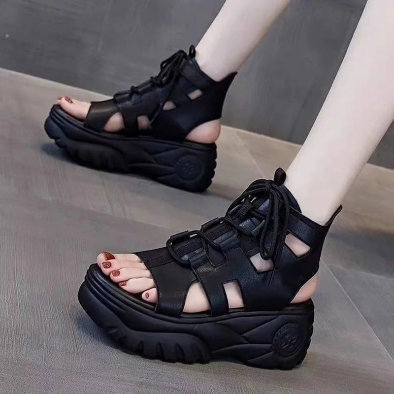 

Женские сандалии с открытым носком, босоножки в римском стиле на Высоком толстом каблуке, кожаные сандалии-гладиаторы, лето 2023