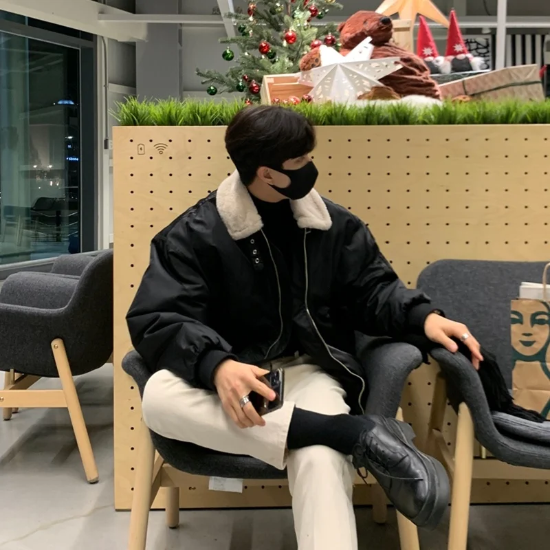 Winter Jacket Men Warm Fashion Thickened Short Coat Men Korean Loose Thick Lamb Fur Jackets Oversized Down Jacket Mens Parker