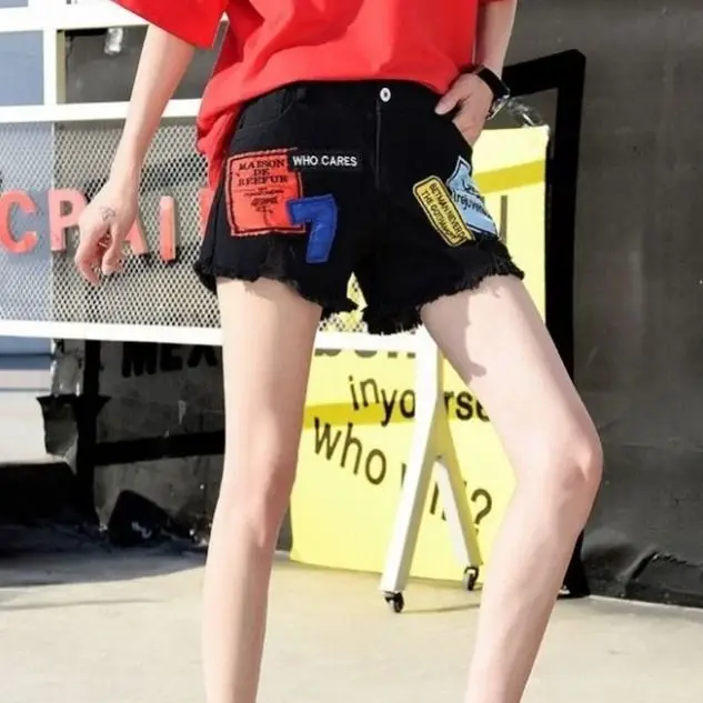 2023 New White Denimrts FTideemale Summer Loose-fitting Students Holes Show Thin Wide Leg Pants Hot Pants Beggars  Sho