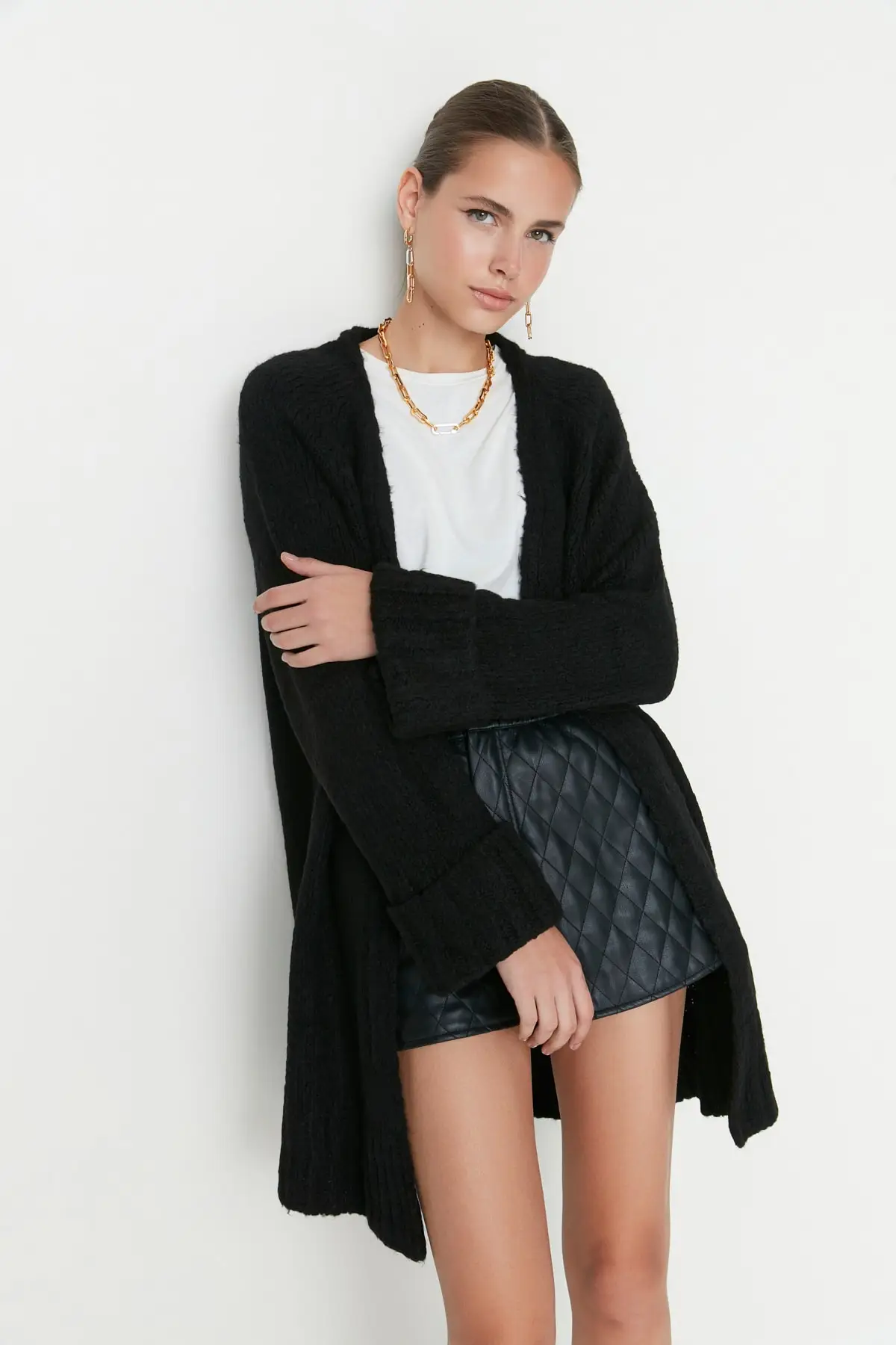 

Black Sleeve Detail Knitwear Cardigan TWOAW21HI0555