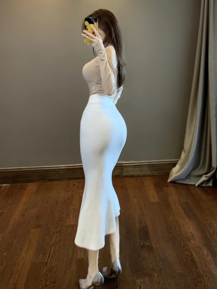 

Slim WOMENGAGA White Elegant Fishtail Skirt Autumn Winter New Knitting Elastic Long Skirt Casual Women Fashion Sweet Z8XV