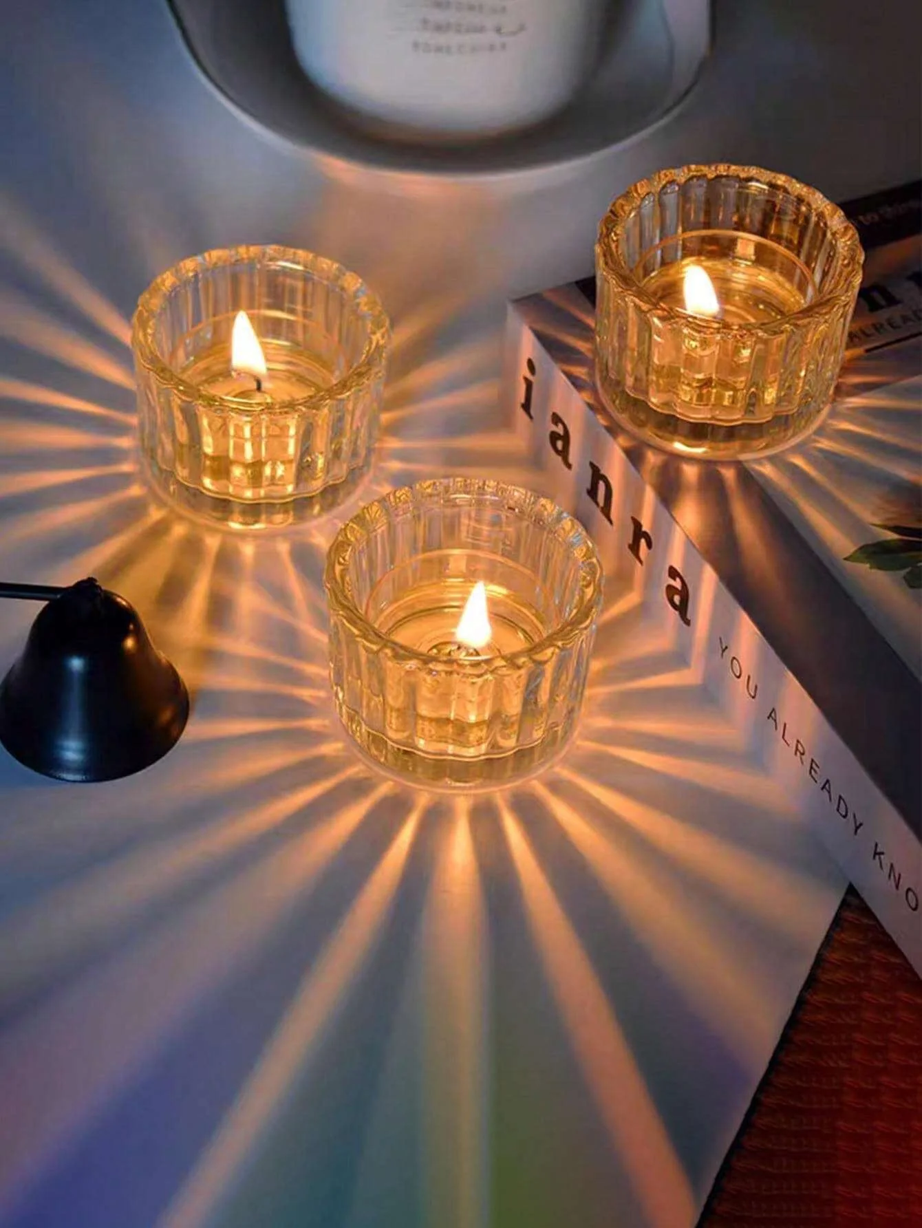 

Стеклянные подсвечники